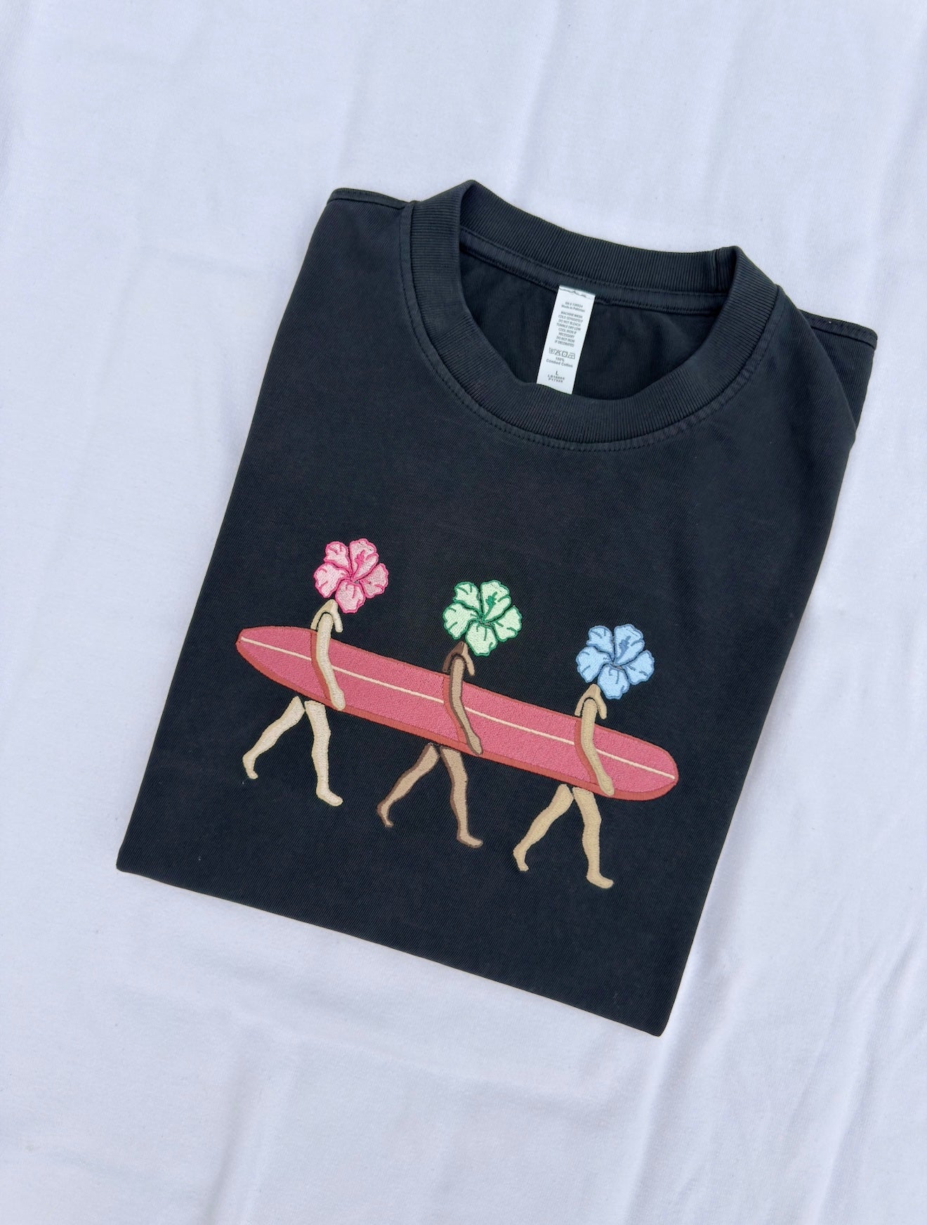 Surfer Girls Tee