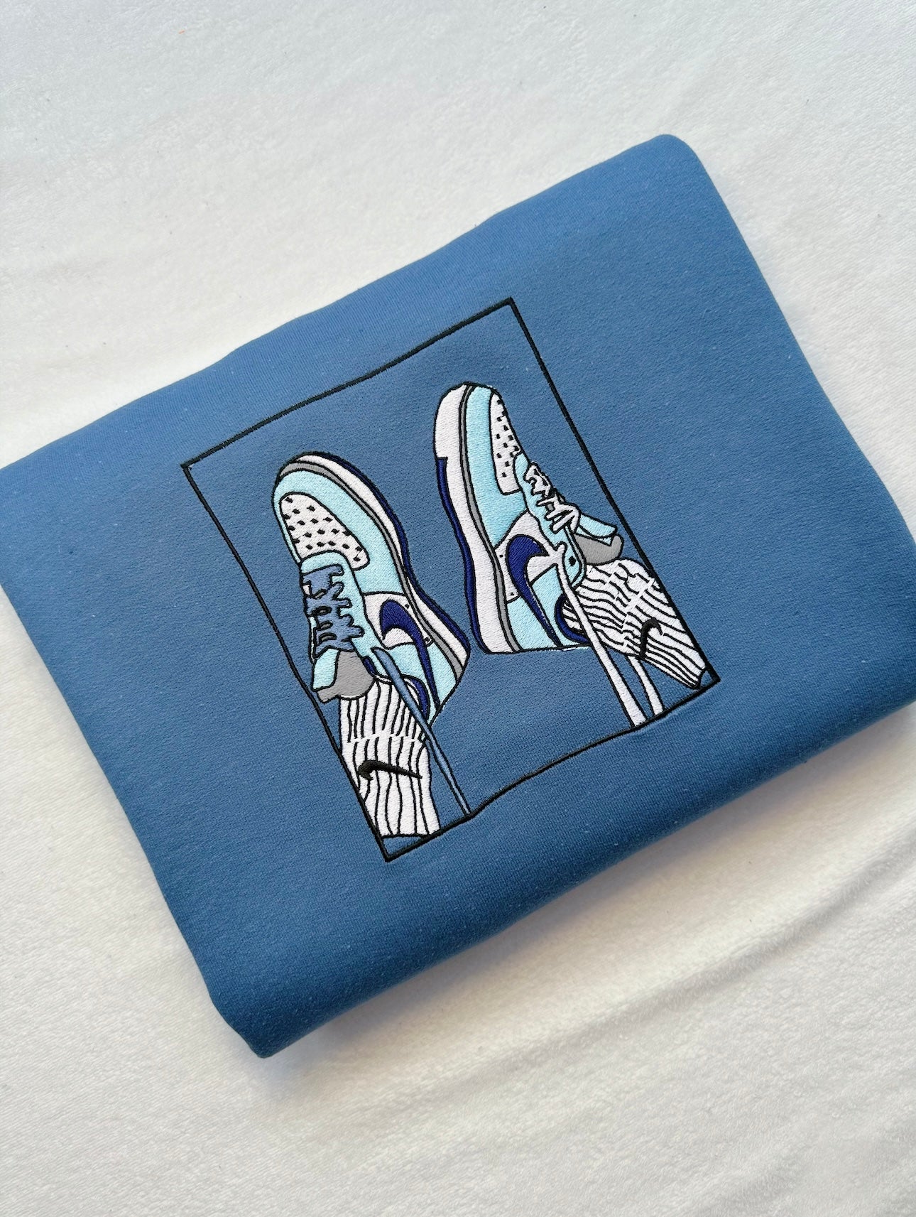 Unlaced Crew