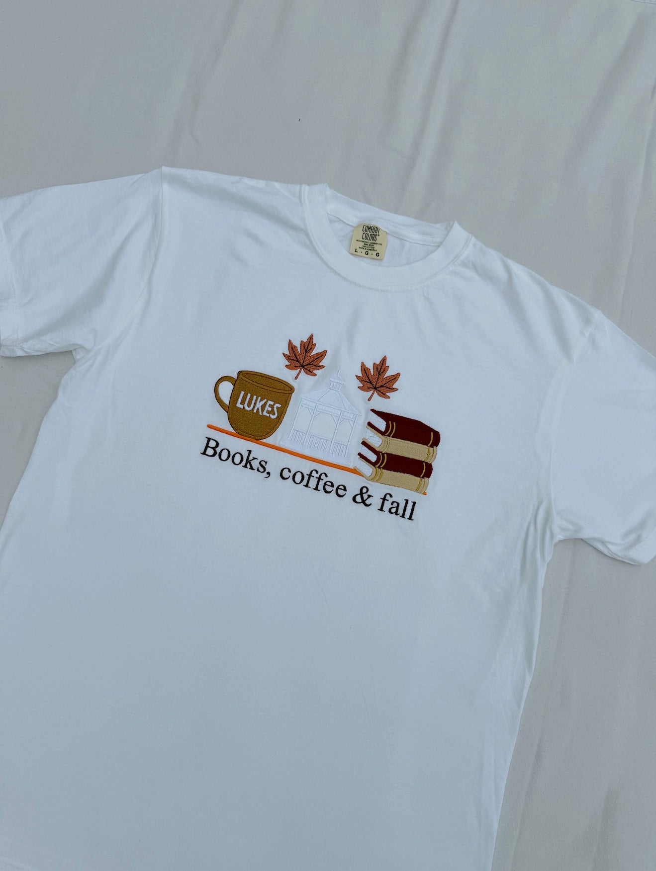 Autumn Bookshop tee