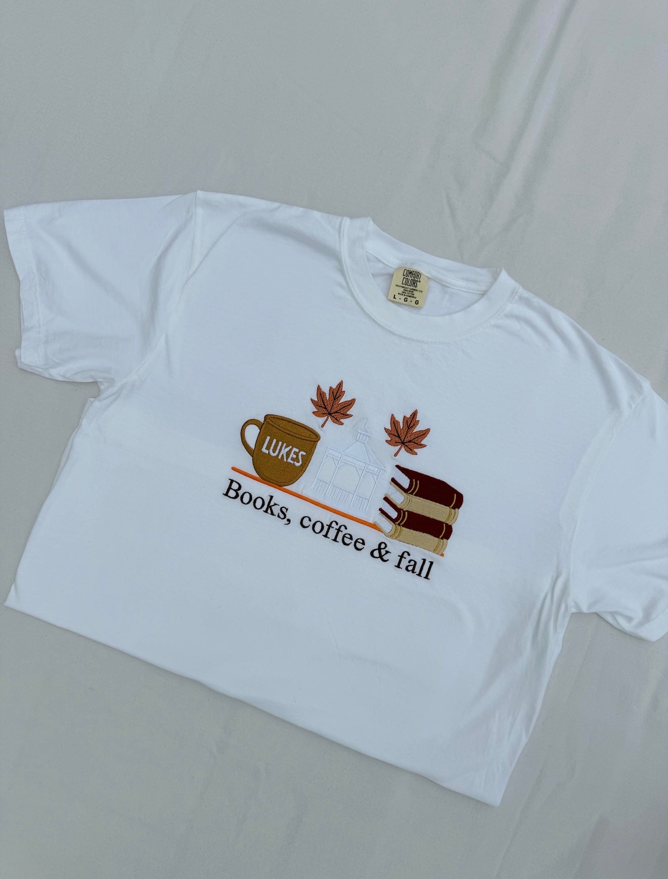 Autumn Bookshop tee