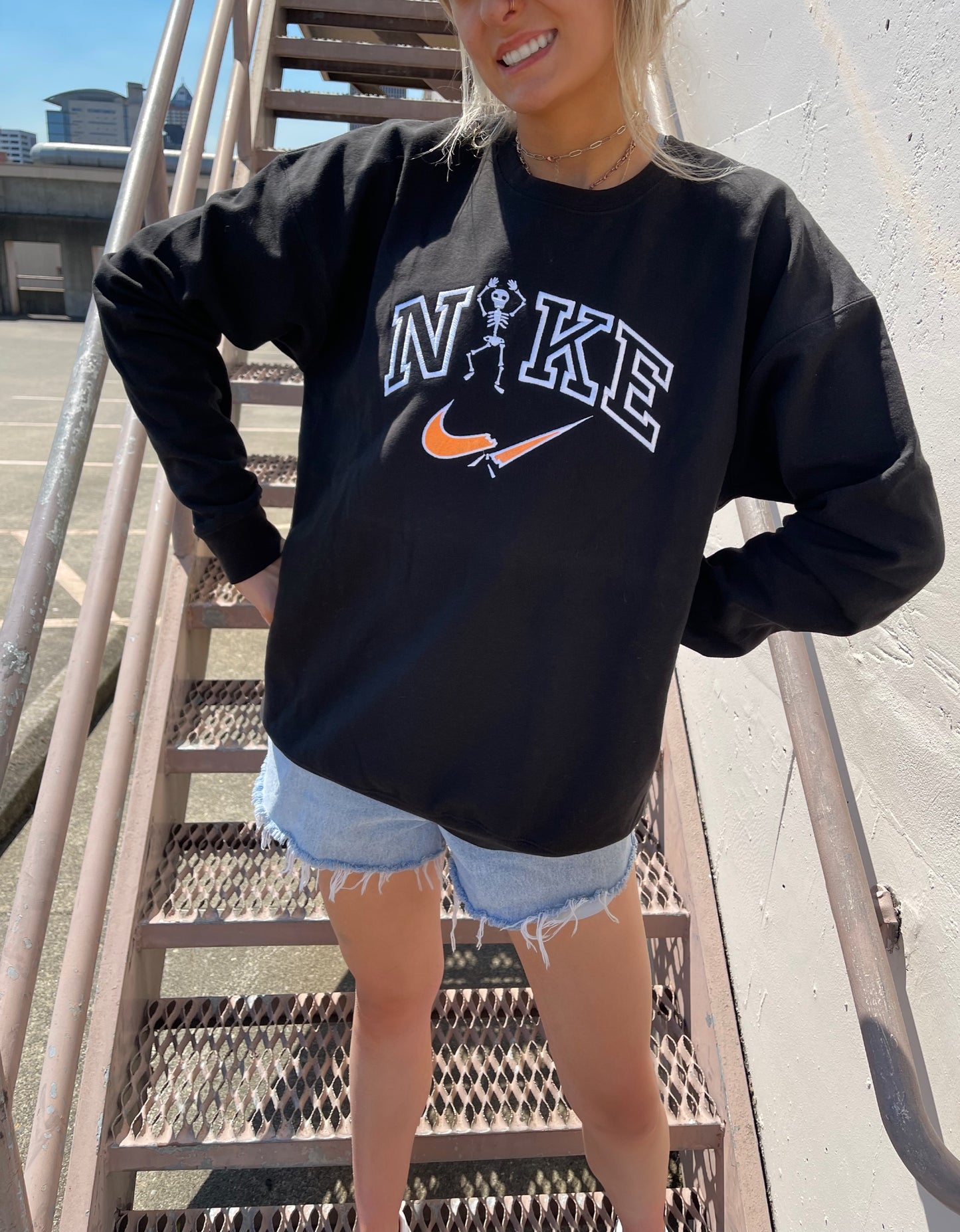 Broken Skelly Swoosh Crew