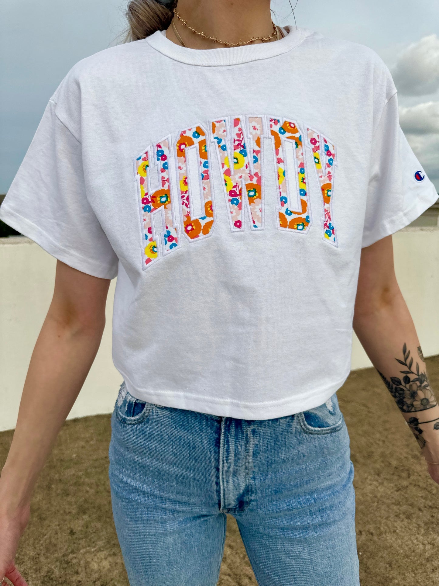 Howdy Applique Crop Tee