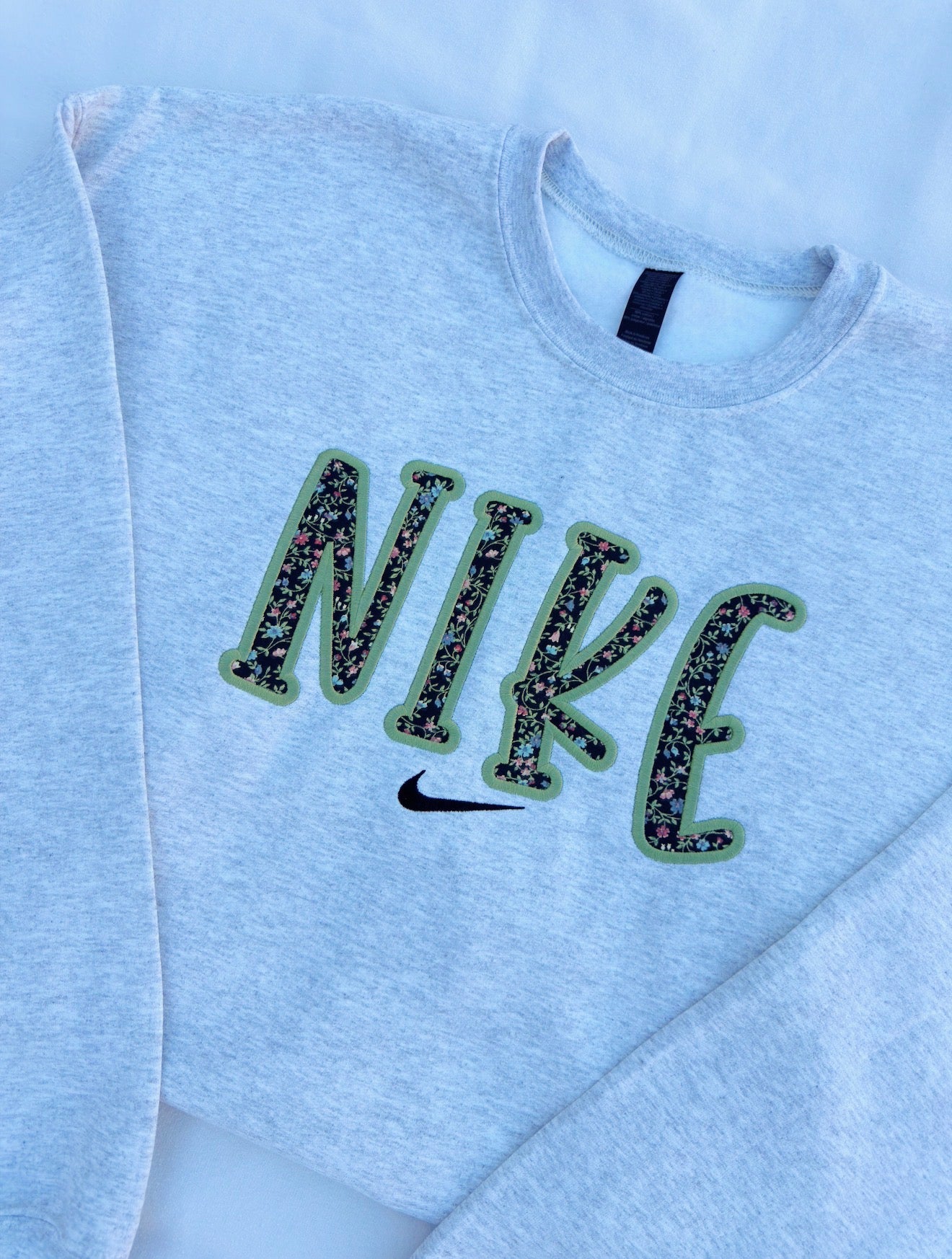 Springtime Floral Applique Crew