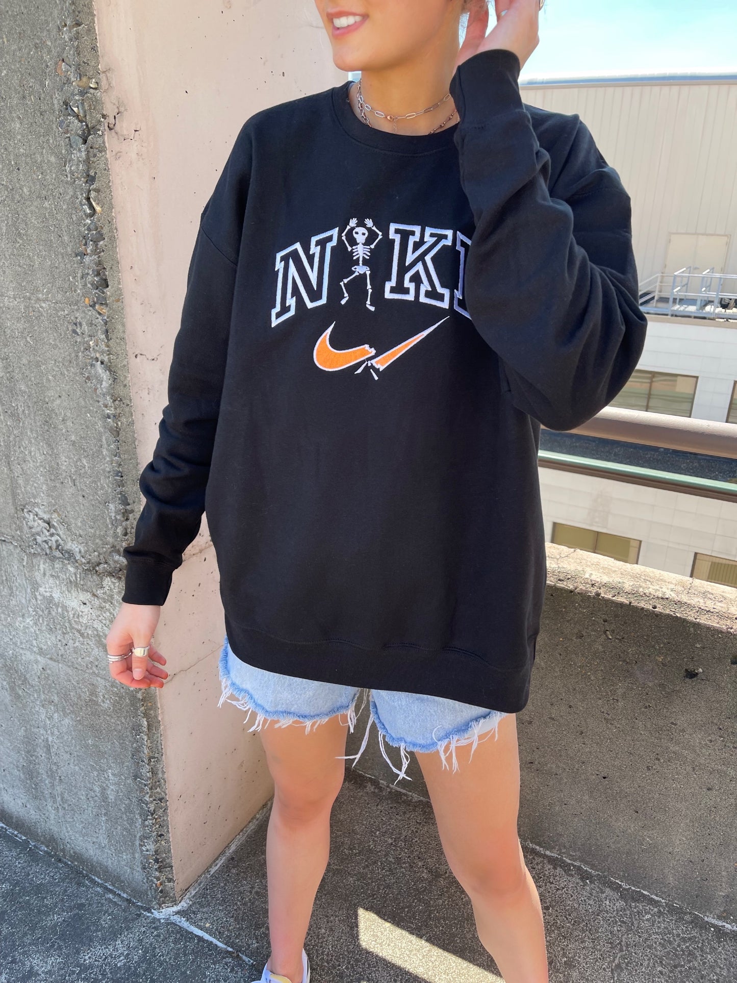 Broken Skelly Swoosh Crew