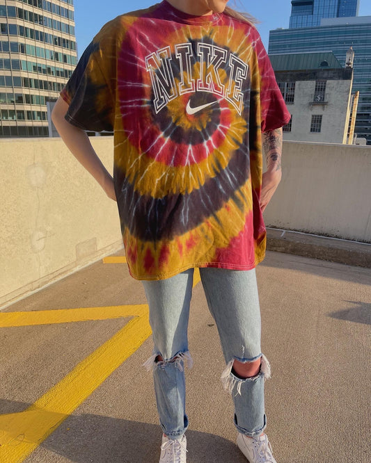 Tie Dye Funky Outline Tee