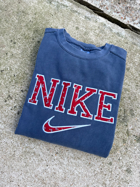 Vintage Applique Crew
