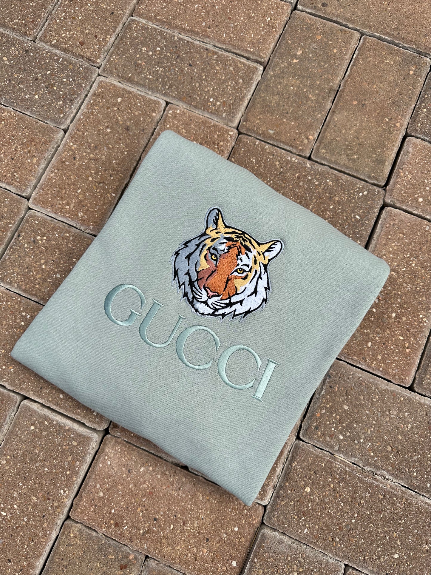 Gucci Tiger Crew